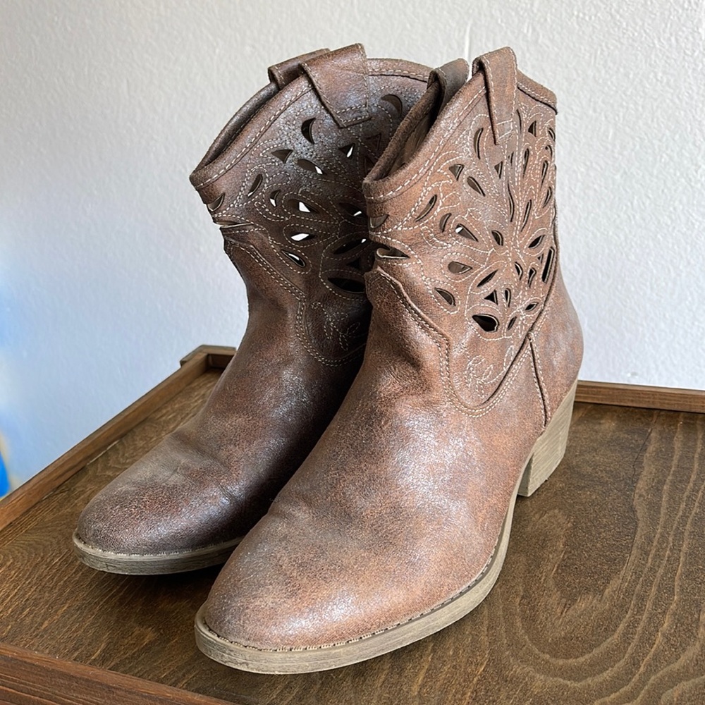 SO Brand Boots